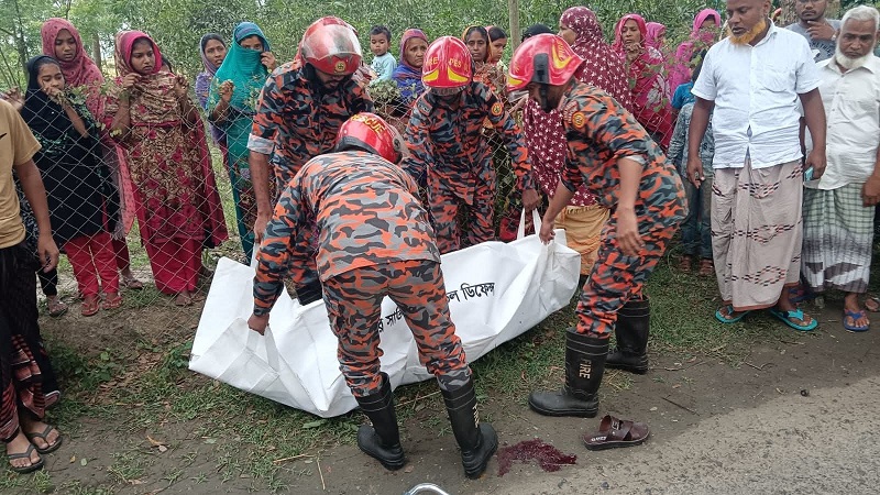 নাচোলে ট্রাকের সাথে সংঘর্ষে মোটরসাইকেল আরোহি শালা-দুলাভাই নিহত